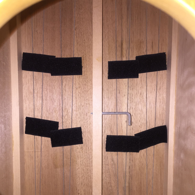 GECKO CX02 Cajon Drum Bevel Sh - đánh giá và giá Cajon Box Drum