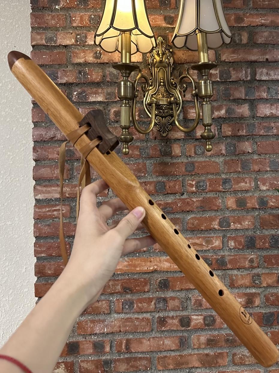 Native American Wooden Flute E - đánh giá và giá Wooden Flute Native
